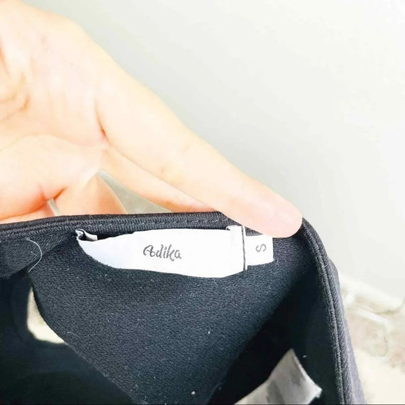 ADIKA Black Cattitude Crop Top Size Small - Picture 7 of 8